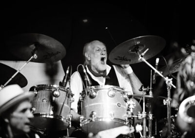 Mick Fleetwood on the drums in Maui